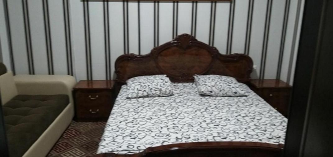 Guest House 777 Turkistan Exteriör bild